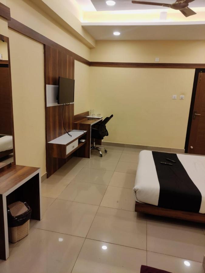 Hotel Keerthana Puttur Puttur (Karnataka) Exterior foto