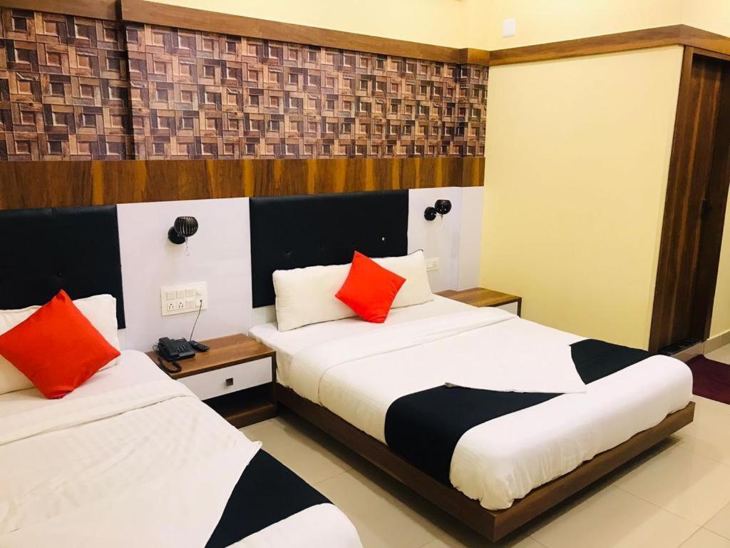 Hotel Keerthana Puttur Puttur (Karnataka) Exterior foto